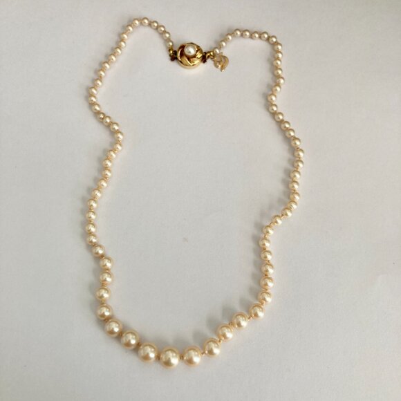 Vtg Danecraft Cream Glass Pearl Necklace 18" Hand Knot Vermeil Sterling Clasp - Picture 4 of 12